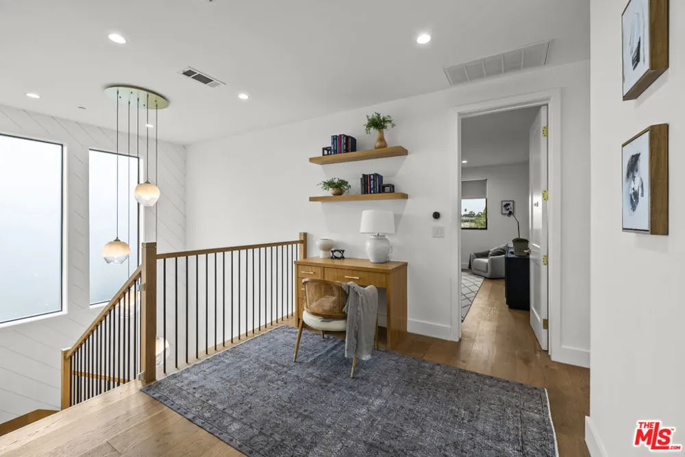 5314 Willis Avenue Sherman Oaks, CA 91411