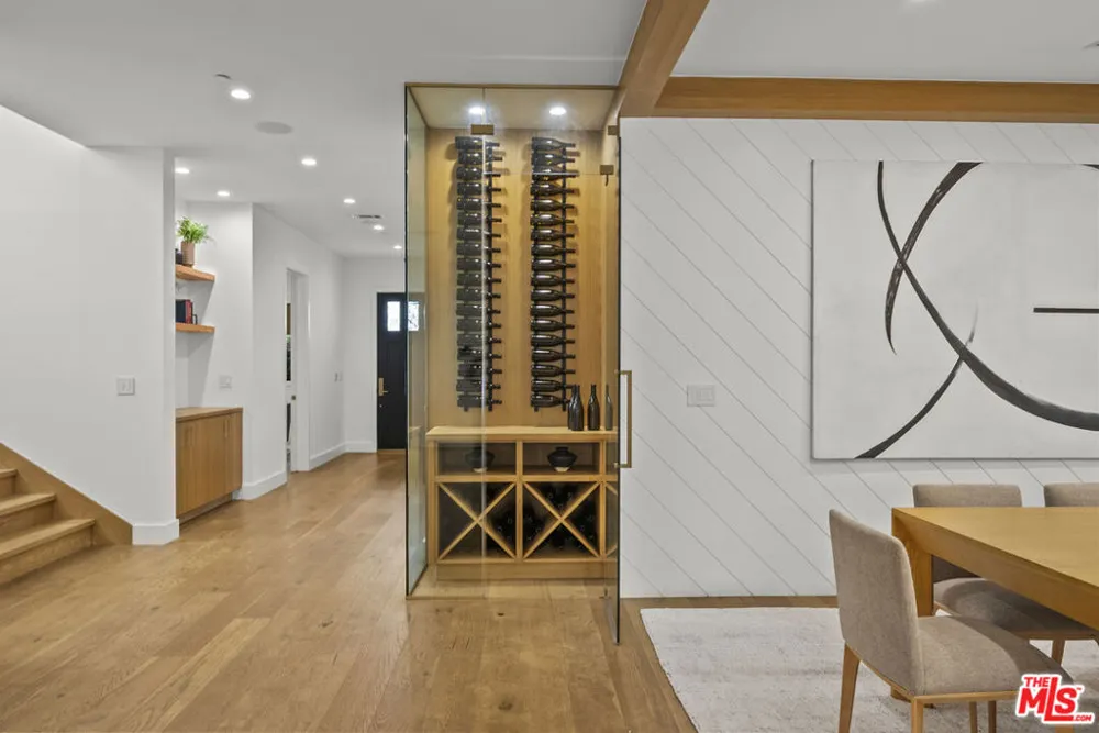 5314 Willis Avenue Sherman Oaks, CA 91411