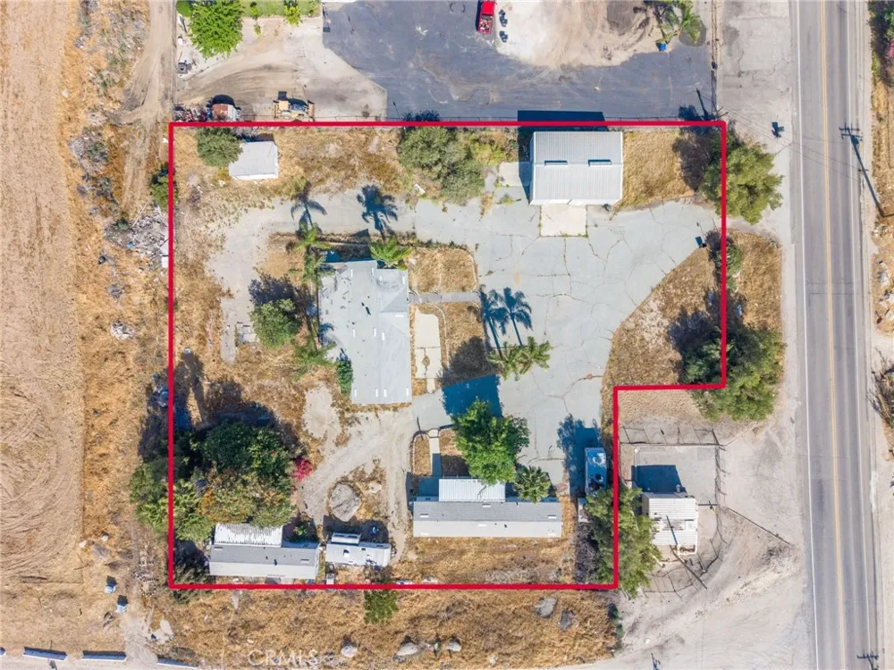 18420 Decker Perris, CA 92570