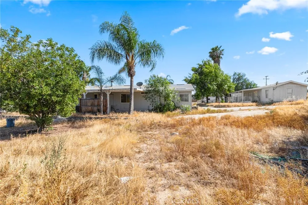 18420 Decker Perris, CA 92570