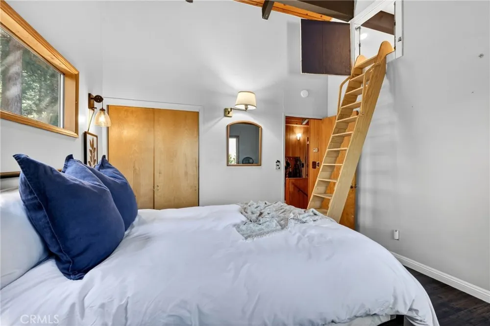 176 Fir Terrace Cedar Glen, CA 92321