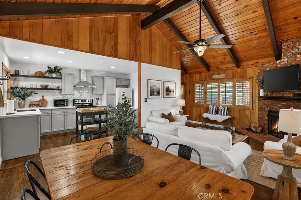 176 Fir Terrace Cedar Glen, CA 92321