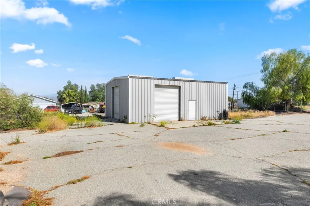 22540 Markham Street Perris, CA 92570