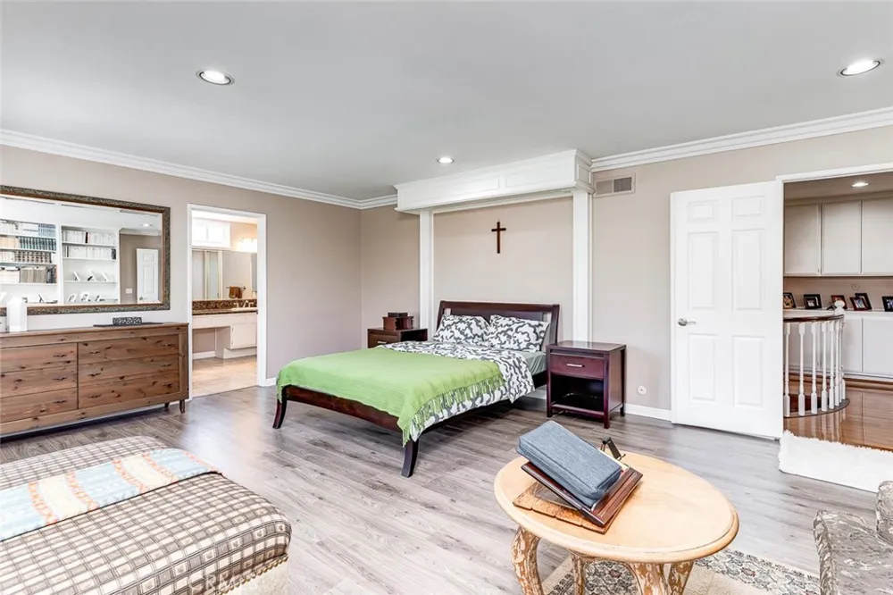 1638 Clear Creek Drive Fullerton, CA 92833