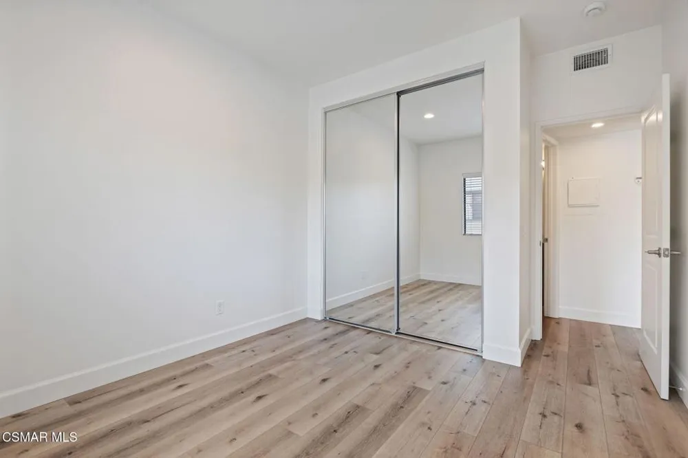 98 Maegan Place #6 Thousand Oaks, CA 91362