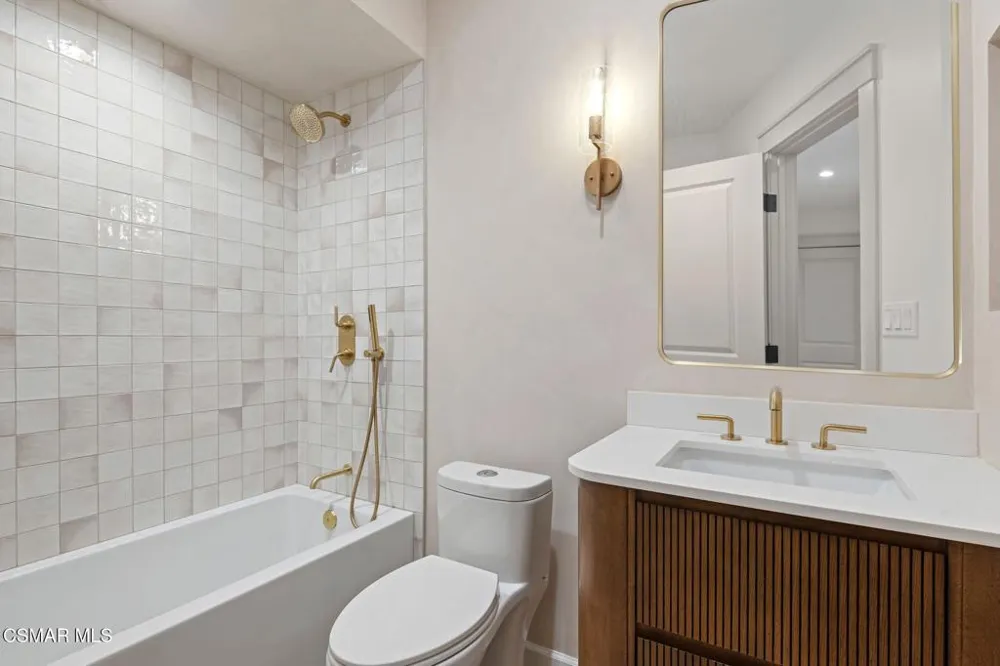 98 Maegan Place #6 Thousand Oaks, CA 91362