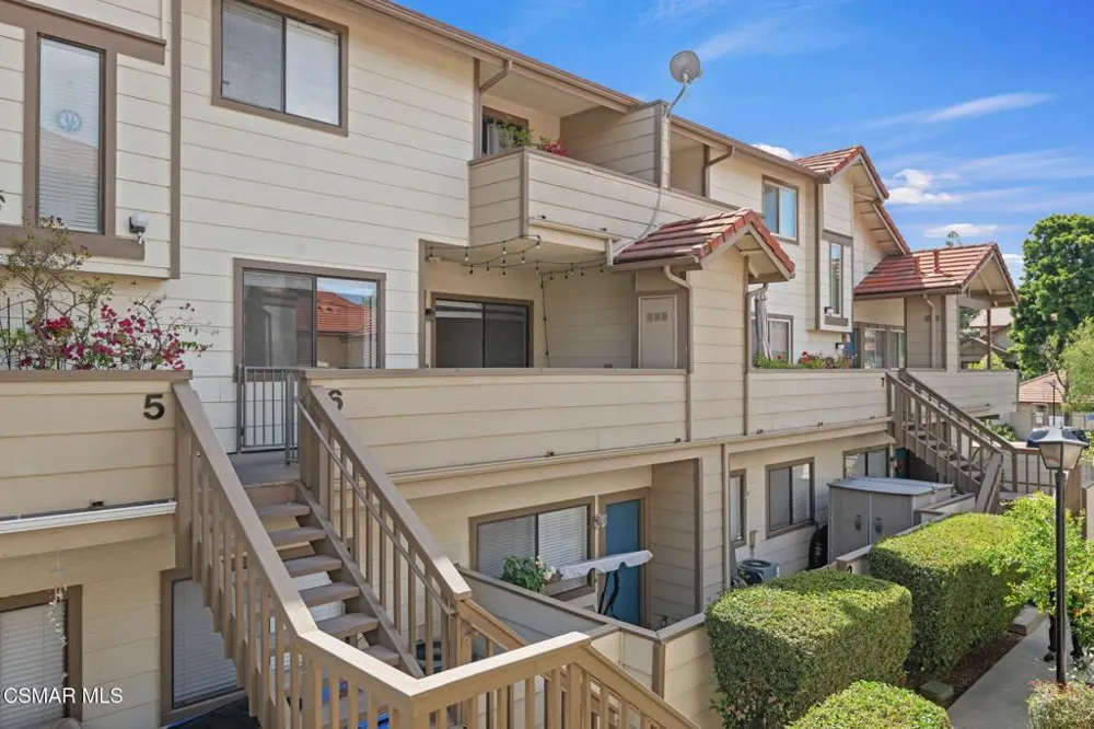 98 Maegan Place #6 Thousand Oaks, CA 91362