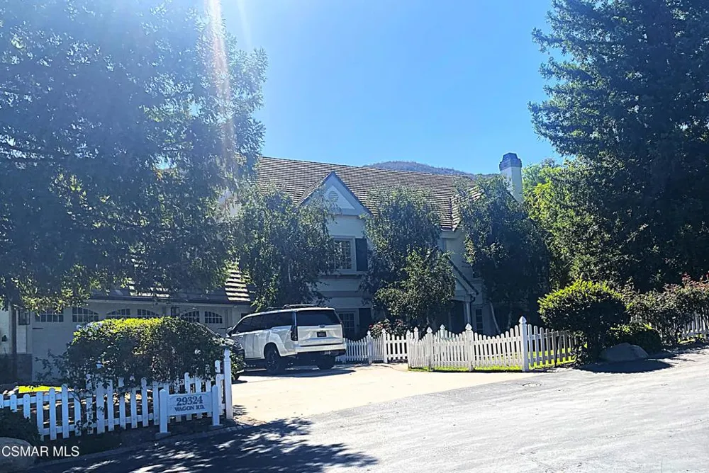 29266 Wagon Road Agoura Hills, CA 91301