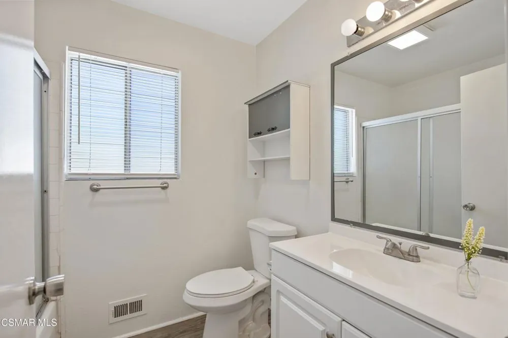 27509 Endeavor Street Agoura Hills, CA 91301