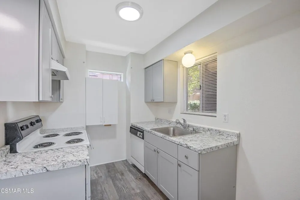 27509 Endeavor Street Agoura Hills, CA 91301