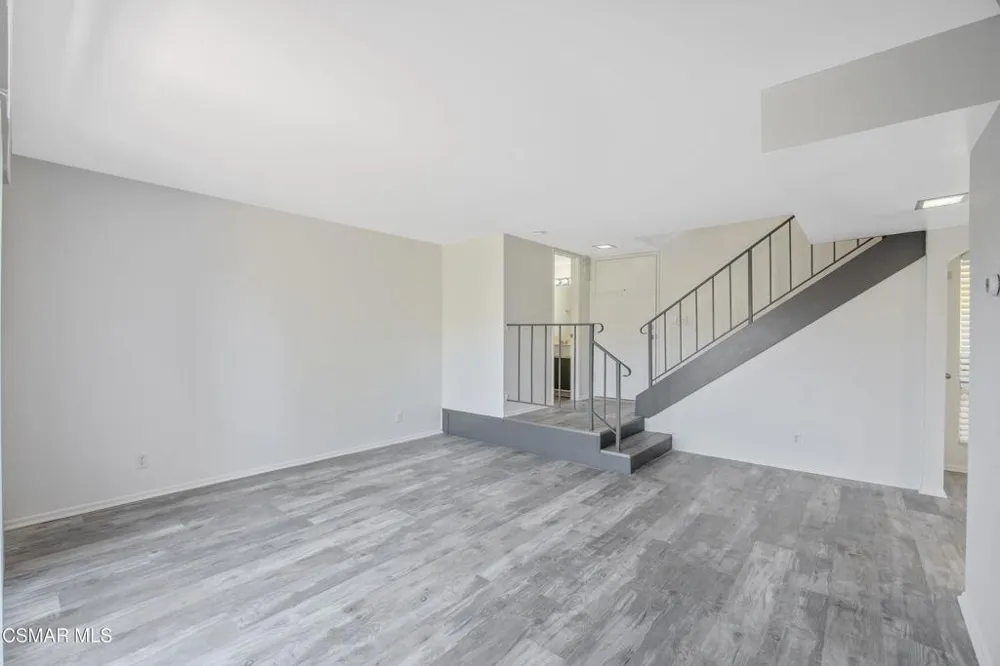 27509 Endeavor Street Agoura Hills, CA 91301
