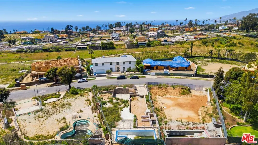 622 Alma Real Drive Pacific Palisades, CA 90272