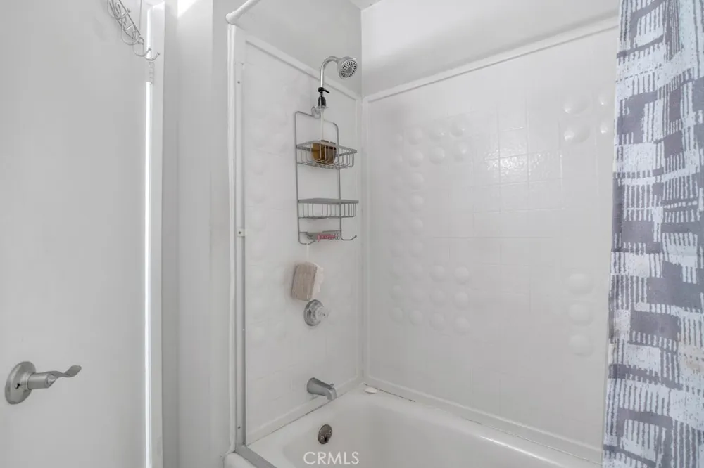 1108 Landsburn Circle Westlake Village, CA 91361