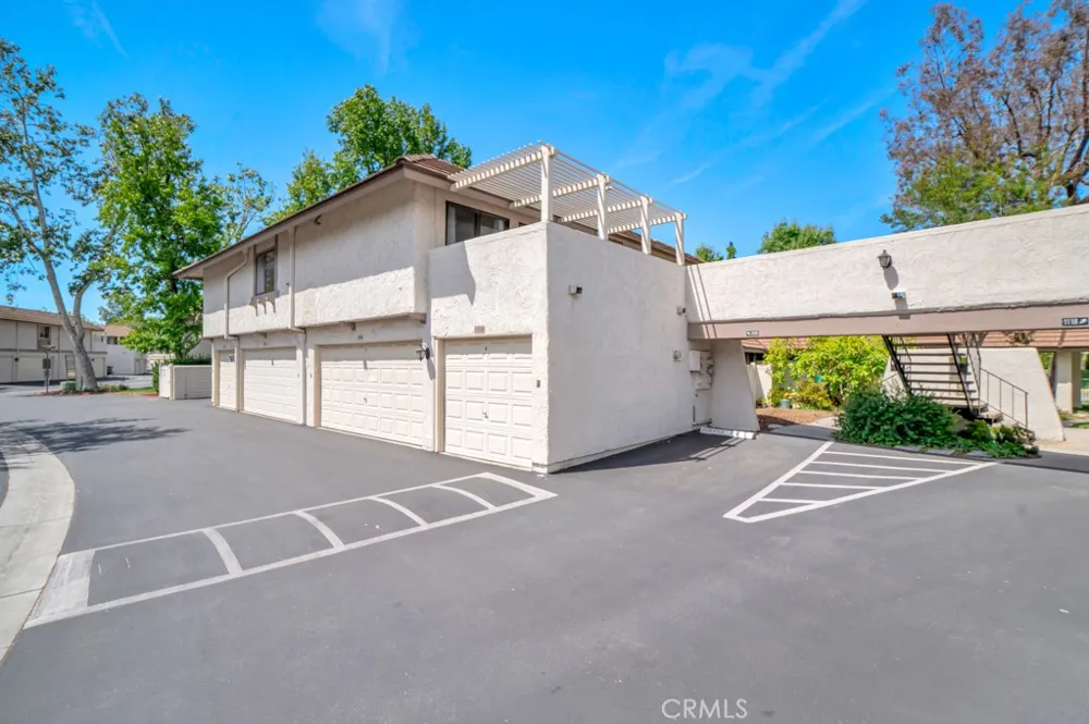 1108 Landsburn Circle Westlake Village, CA 91361