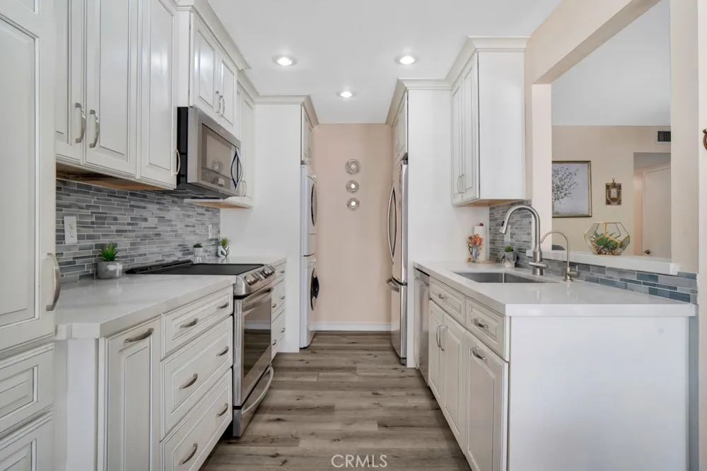 1108 Landsburn Circle Westlake Village, CA 91361