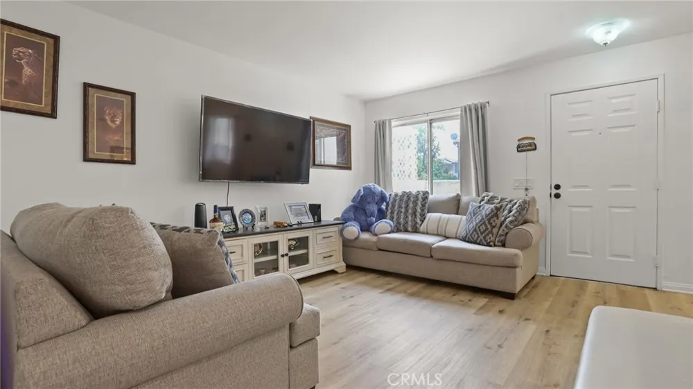12900 Filmore Street #114 Pacoima, CA 91331