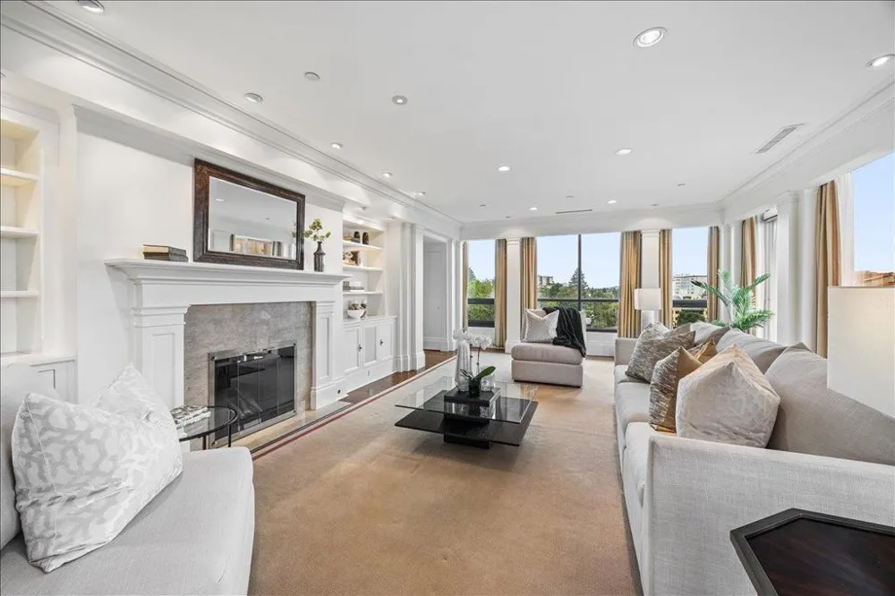 20 W 3rd Avenue #601 San Mateo, CA 94402