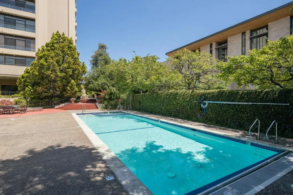 20 W 3rd Avenue #601 San Mateo, CA 94402
