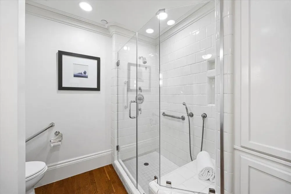20 W 3rd Avenue #601 San Mateo, CA 94402