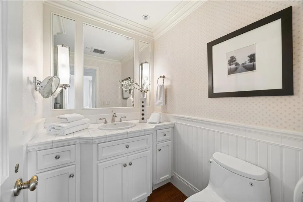 20 W 3rd Avenue #601 San Mateo, CA 94402