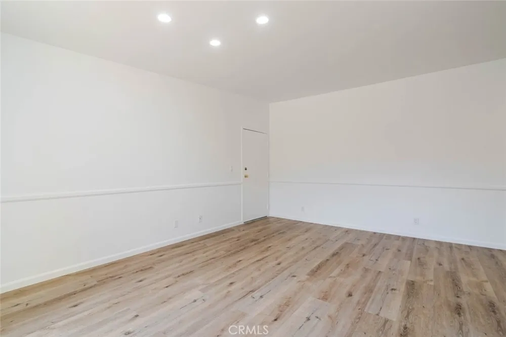 9920 Jordan Avenue #9 Chatsworth, CA 91311
