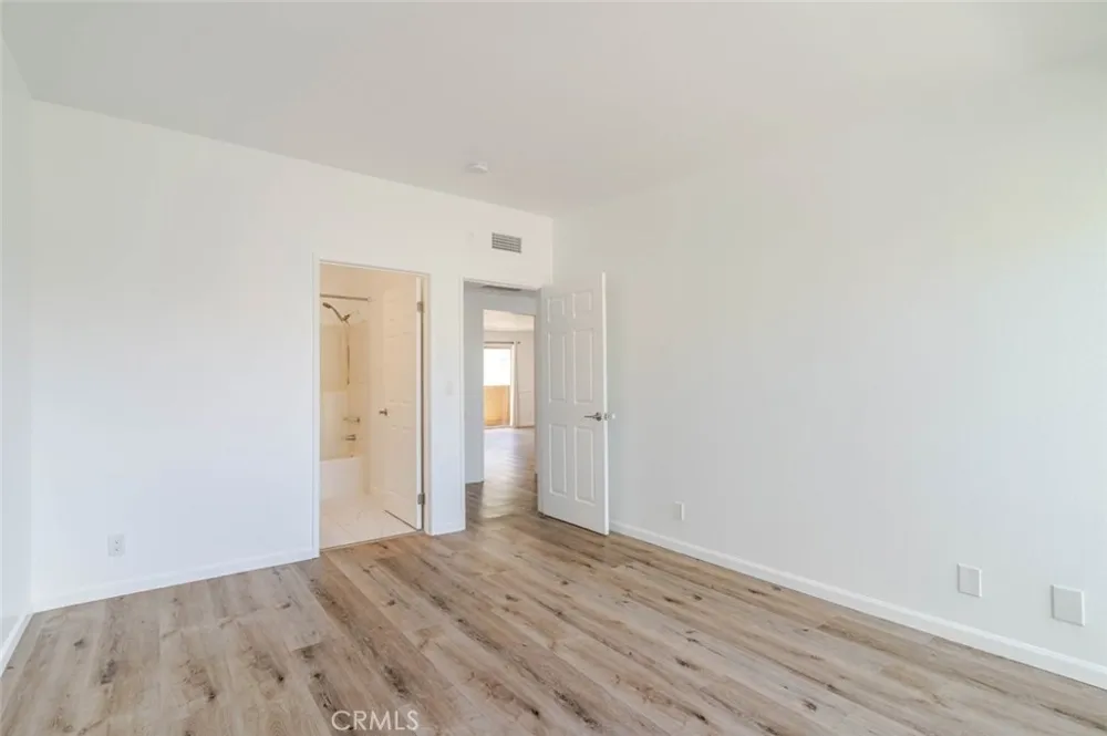 9920 Jordan Avenue #9 Chatsworth, CA 91311