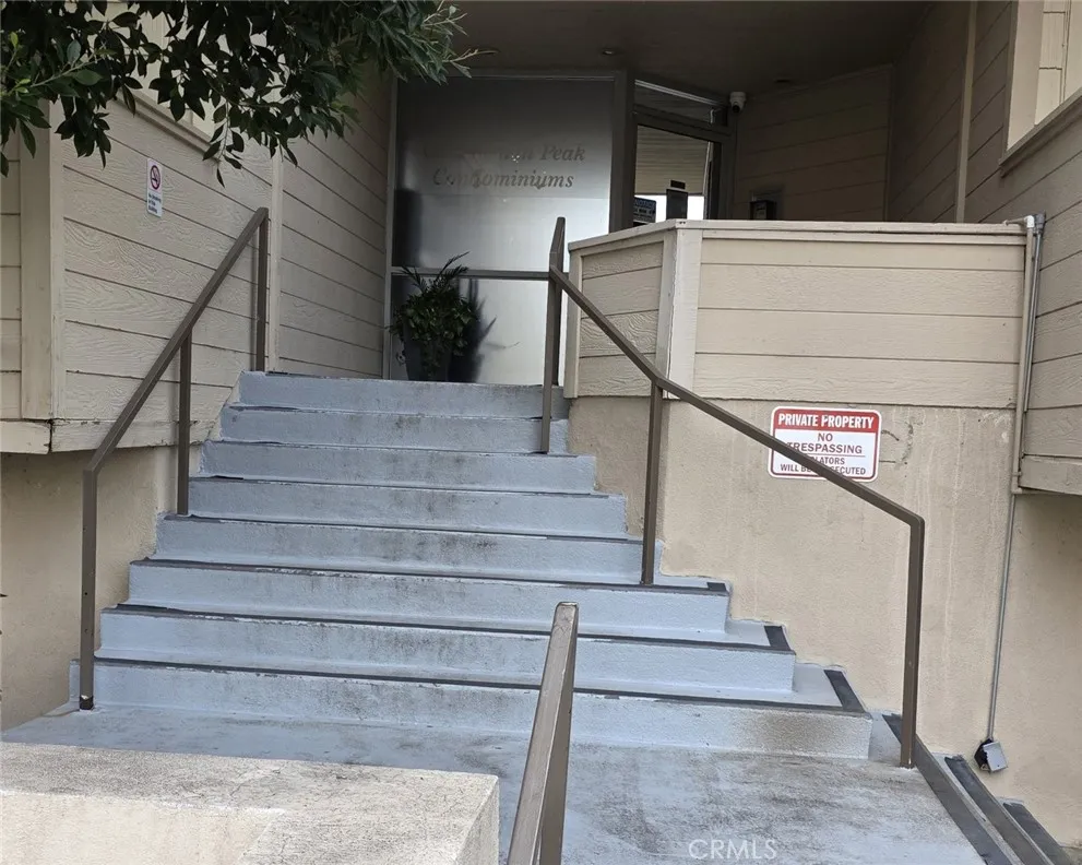 9920 Jordan Avenue #9 Chatsworth, CA 91311