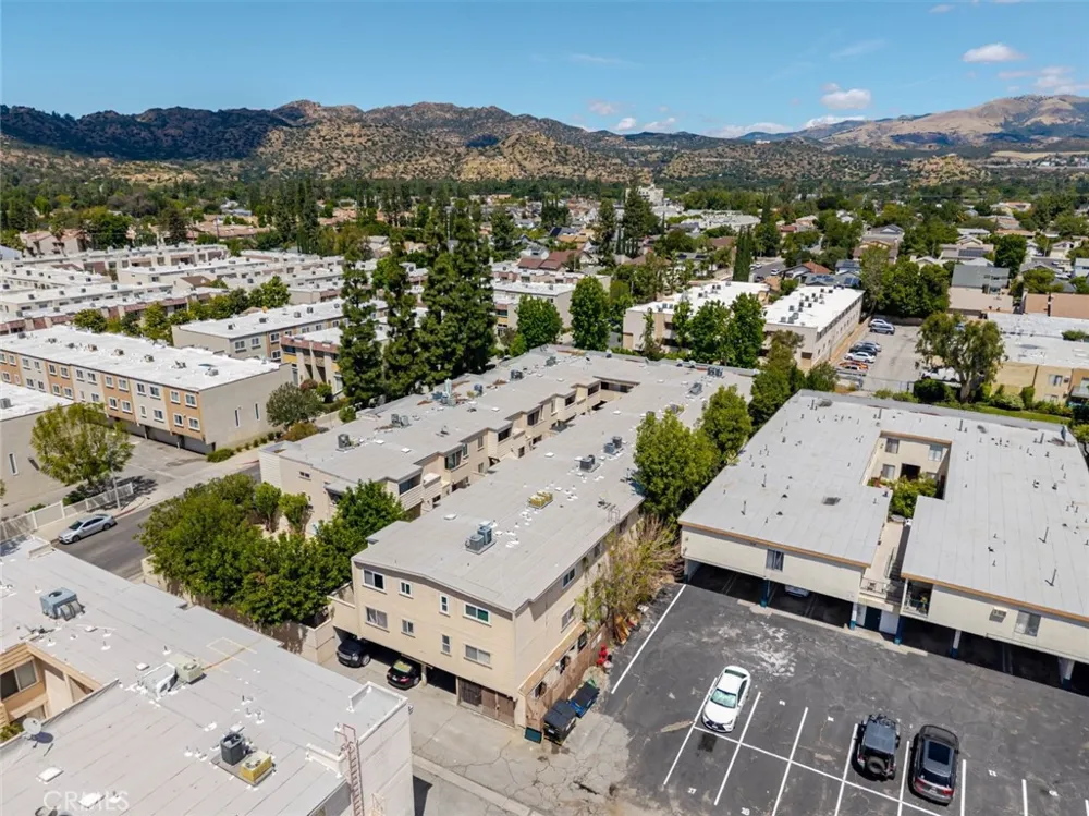 9920 Jordan Avenue #9 Chatsworth, CA 91311