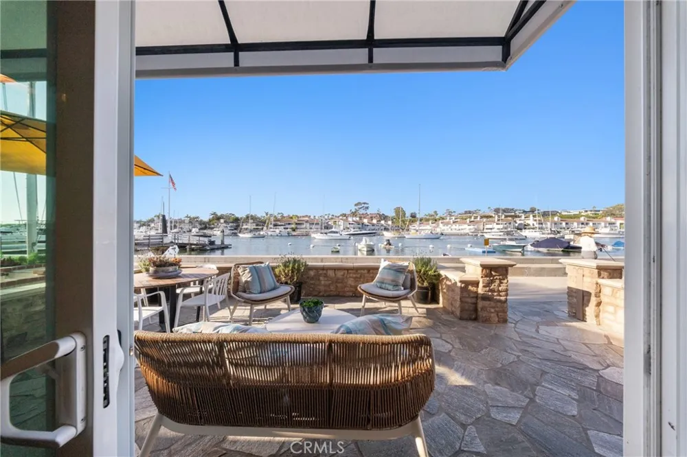 1011 Bay Front Newport Beach, CA 92662