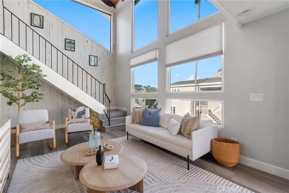 1011 Bay Front Newport Beach, CA 92662