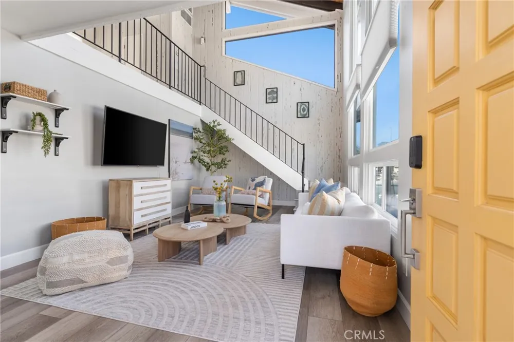 1011 Bay Front Newport Beach, CA 92662