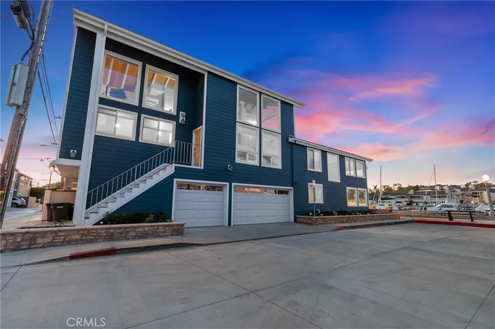 1011 Bay Front Newport Beach, CA 92662