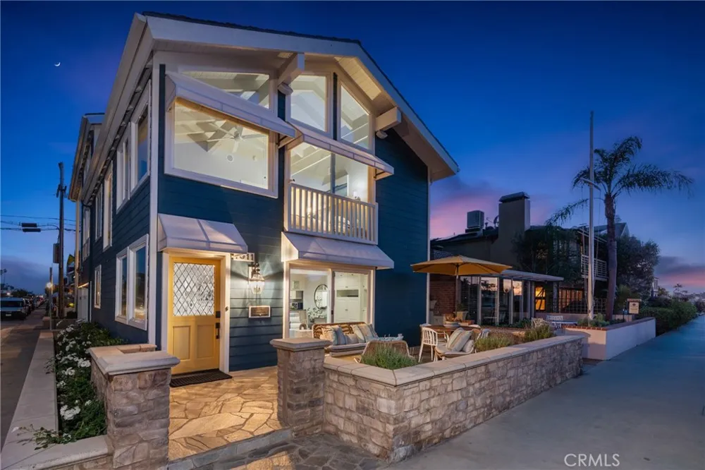 1011 Bay Front Newport Beach, CA 92662