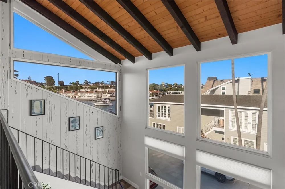 1011 Bay Front Newport Beach, CA 92662