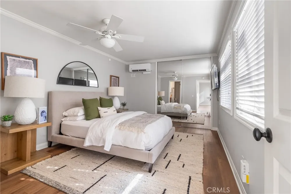 1011 Bay Front Newport Beach, CA 92662
