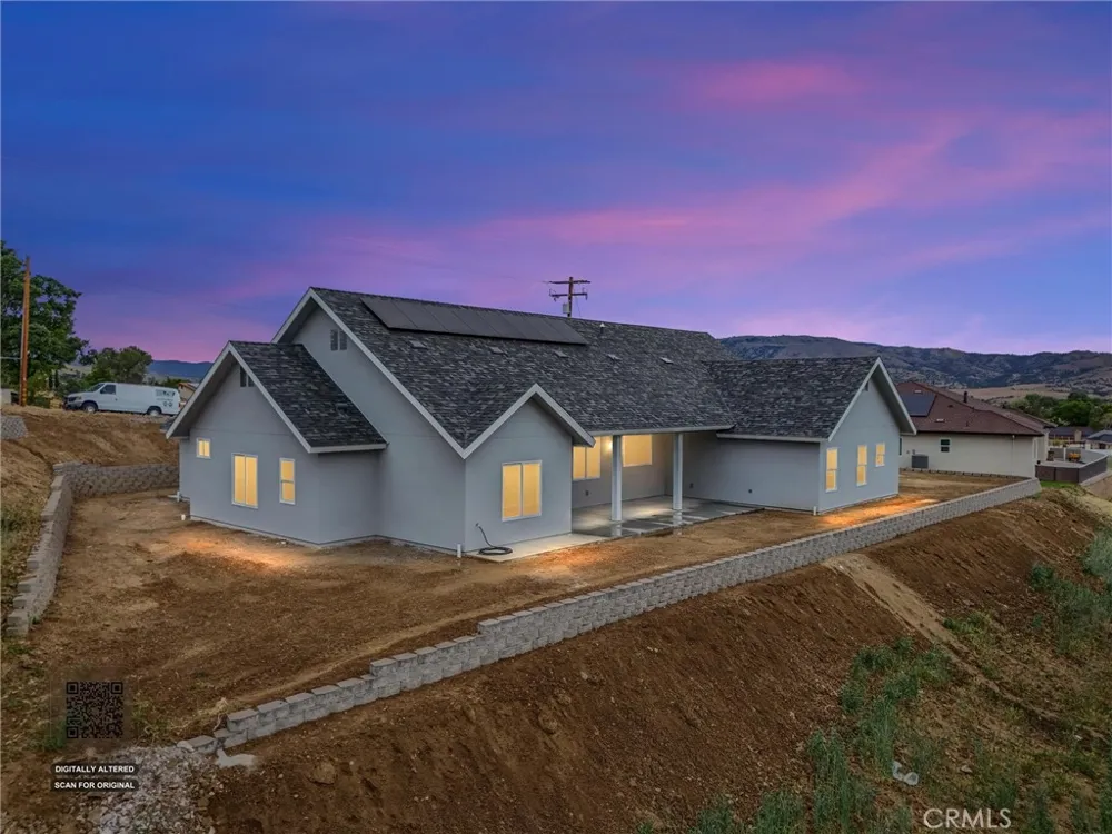 21116 Stage Dr Tehachapi, CA 93561