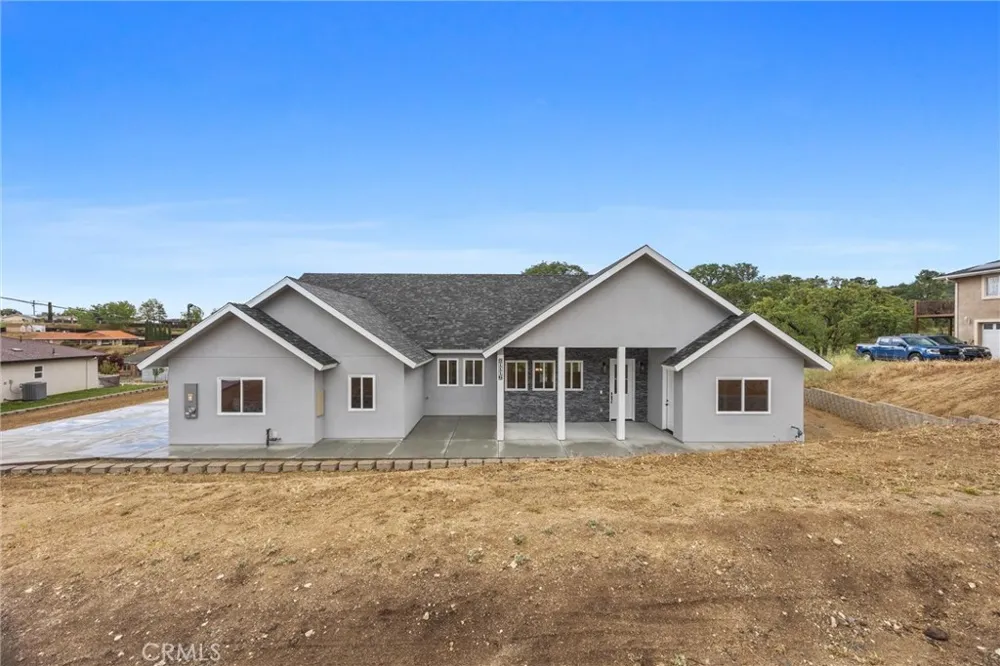 21116 Stage Dr Tehachapi, CA 93561