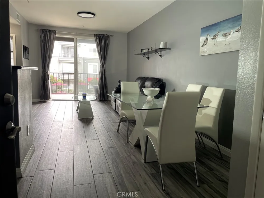 1801 E Katella #2014 Anaheim, CA 92805