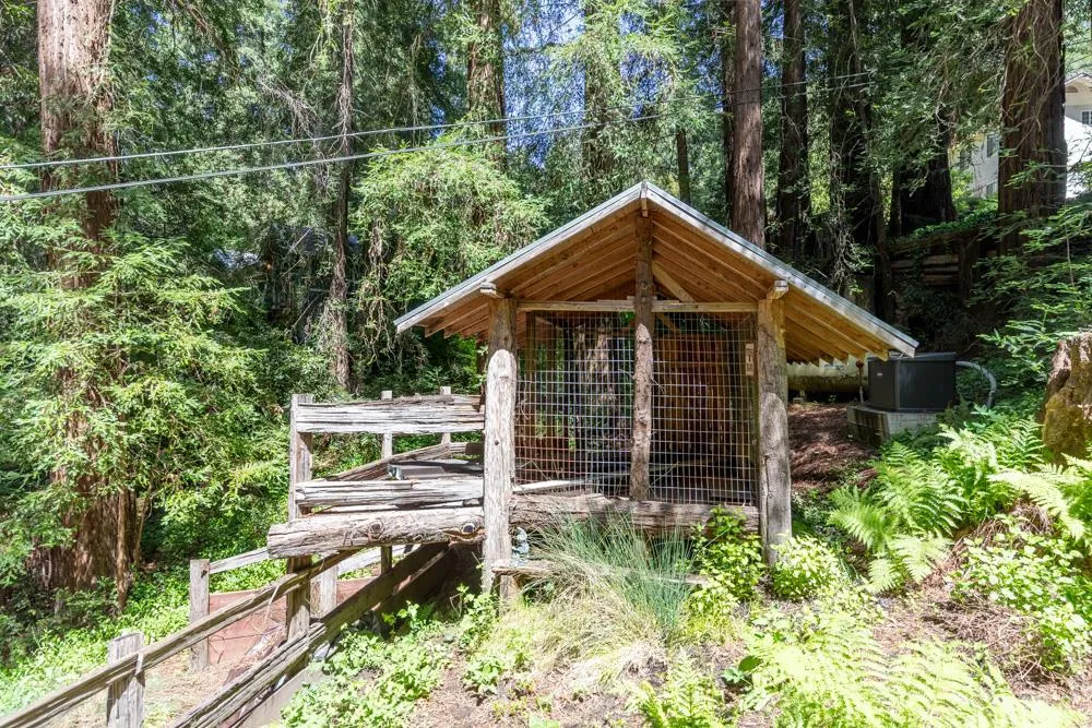 414 Hiawatha Road Boulder Creek, CA 95006