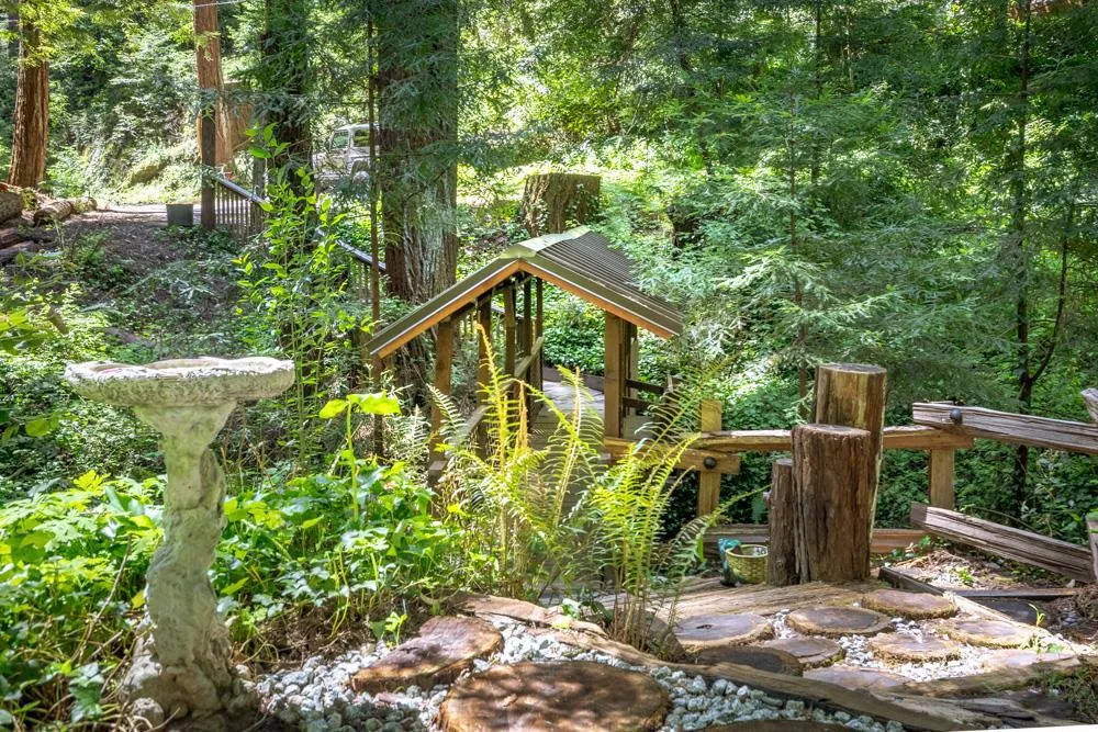 414 Hiawatha Road Boulder Creek, CA 95006