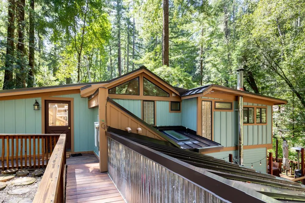 414 Hiawatha Road Boulder Creek, CA 95006