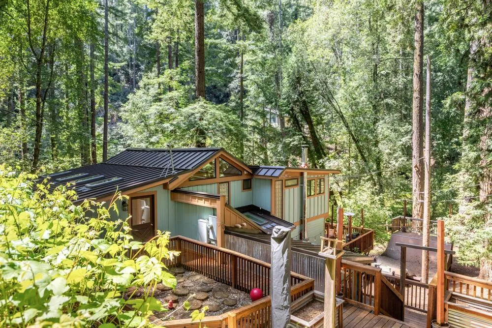 414 Hiawatha Road Boulder Creek, CA 95006