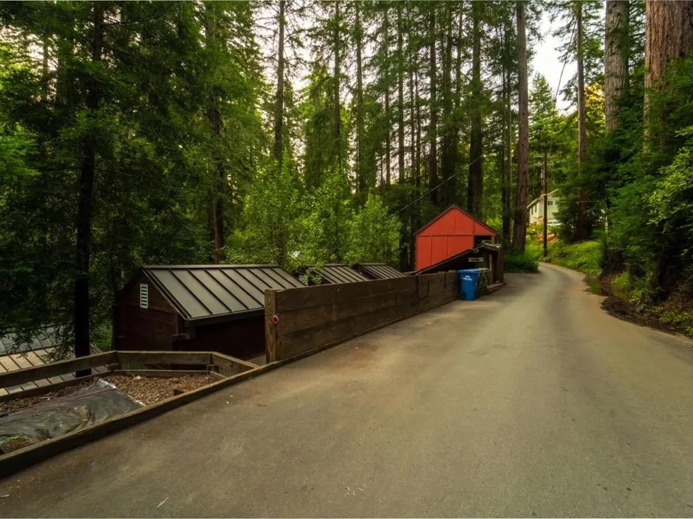 414 Hiawatha Road Boulder Creek, CA 95006