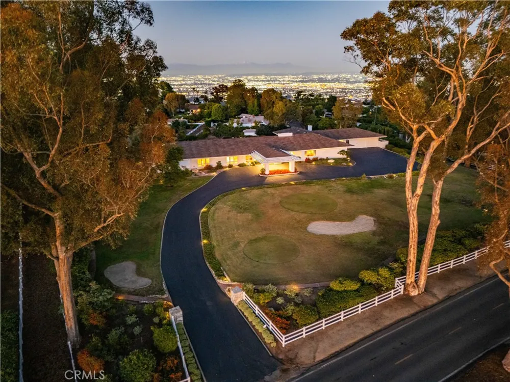 34 Crest E Rolling Hills, CA 90274
