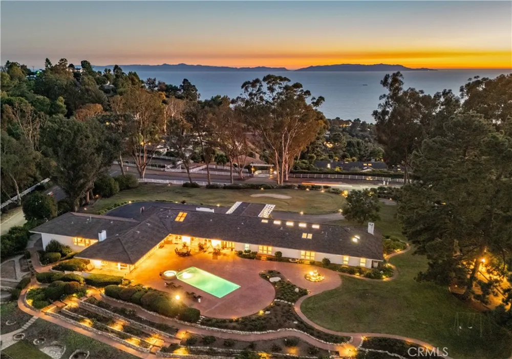 34 Crest E Rolling Hills, CA 90274