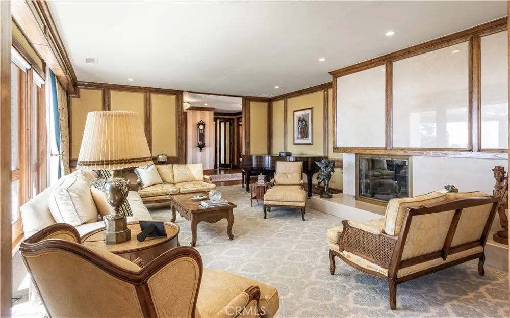 34 Crest E Rolling Hills, CA 90274
