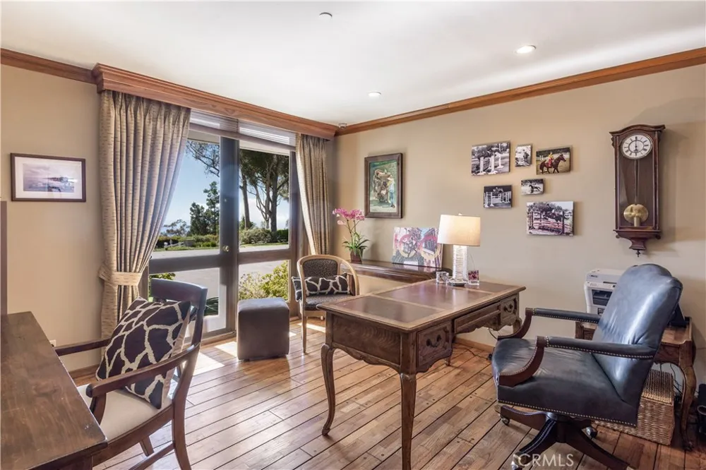 34 Crest E Rolling Hills, CA 90274