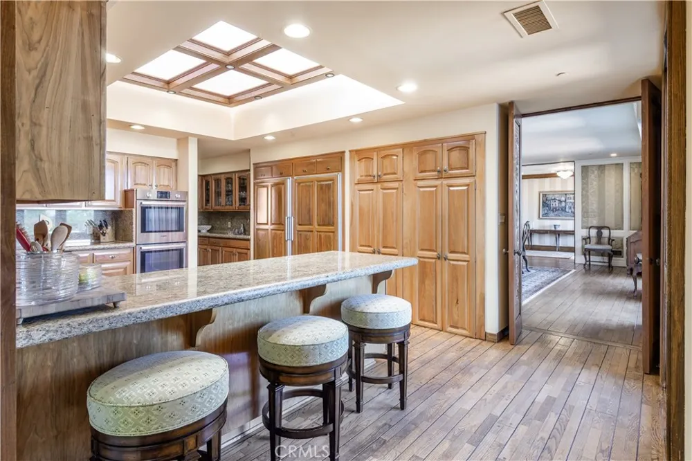 34 Crest E Rolling Hills, CA 90274