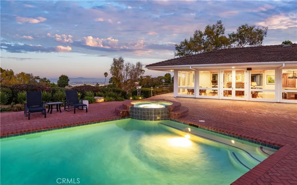 34 Crest E Rolling Hills, CA 90274