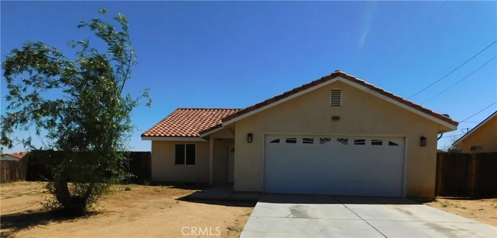 8560 Eucalyptus California City, CA 93505